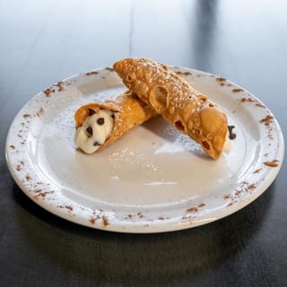 Cannolis