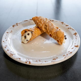 Cannolis